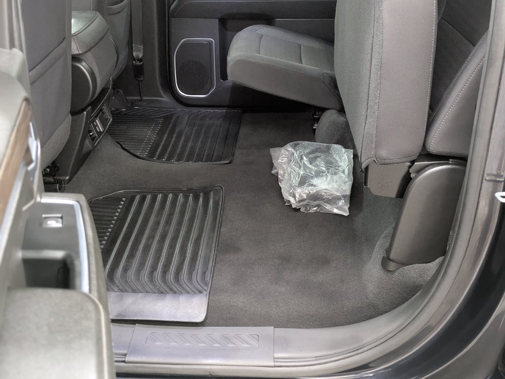 Used 2023 Chevrolet Silverado 1500 LT AWD/4WD image 20