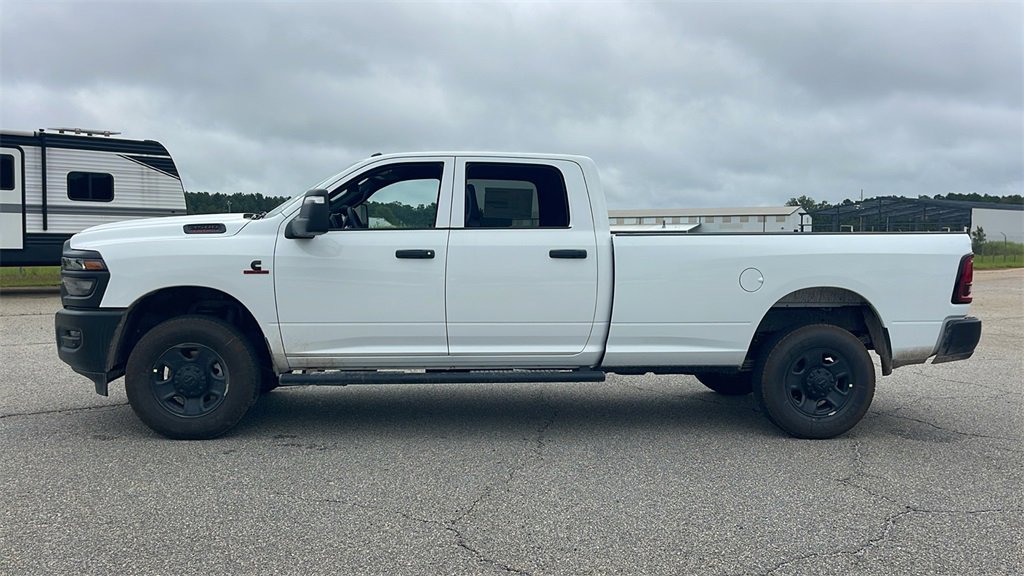 New 2026 RAM 3500 Tradesman image 4