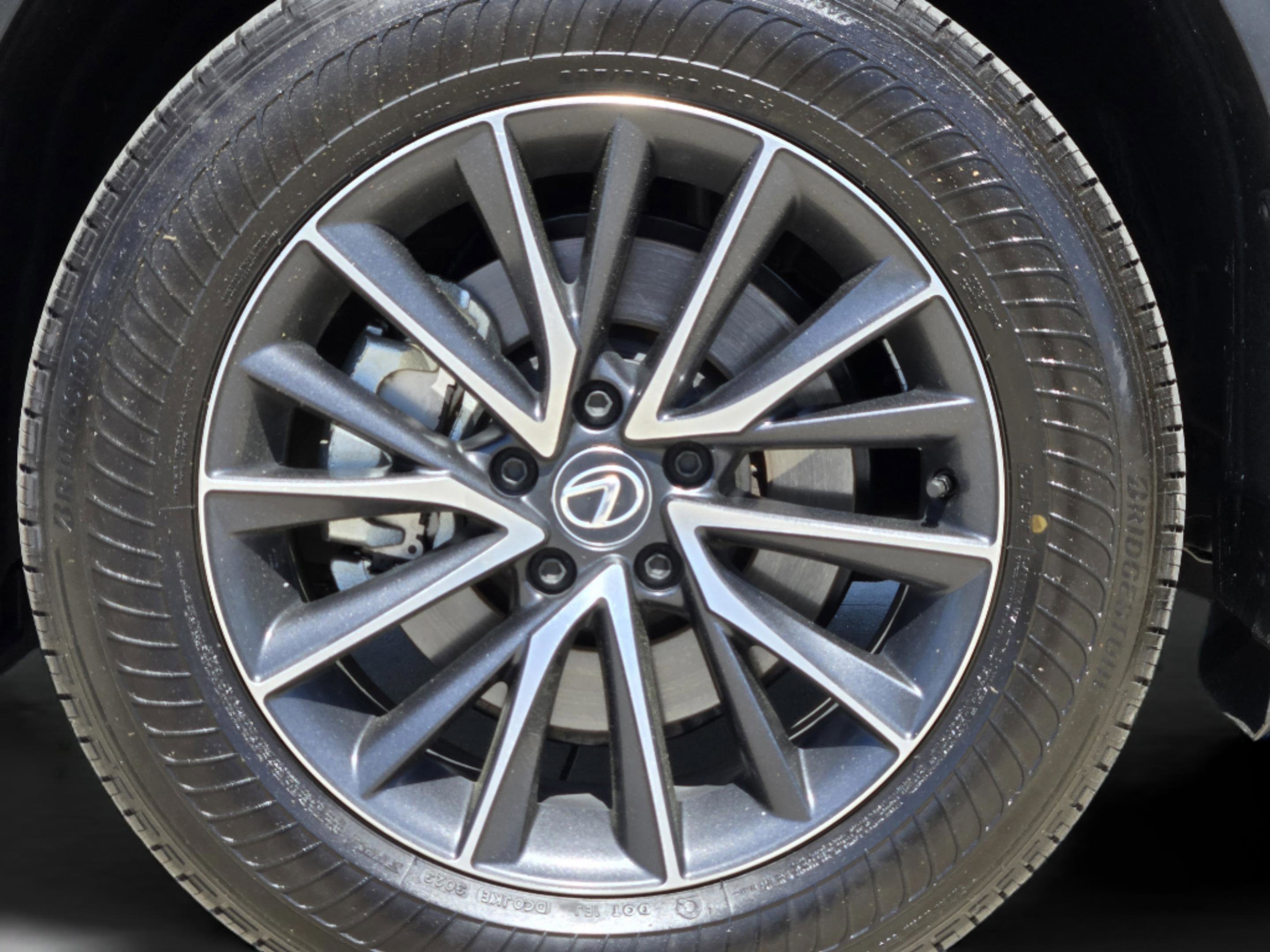 Used 2024 Lexus NX 350 AWD image 19