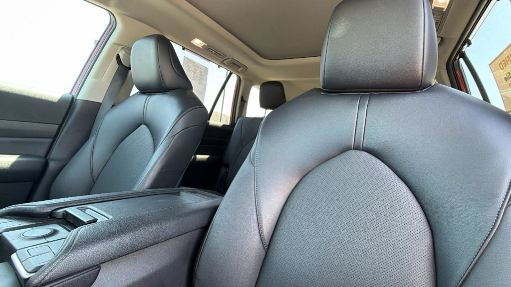 Certified 2024 Toyota Grand Highlander AWD image 11