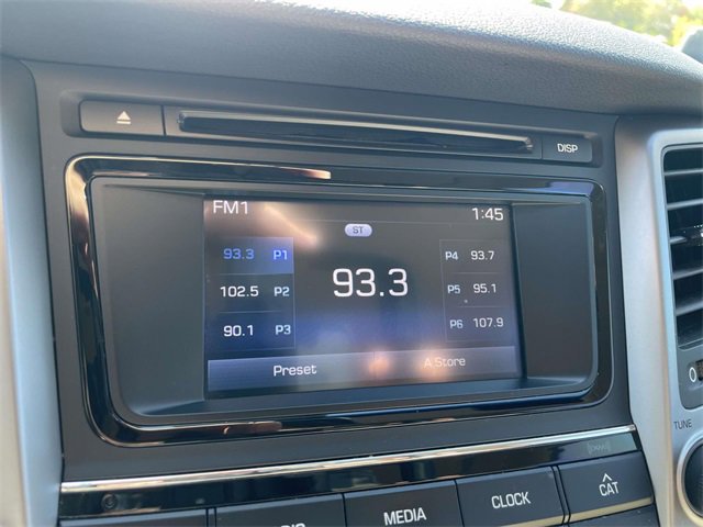 Used 2017 Hyundai Tucson SE image 19