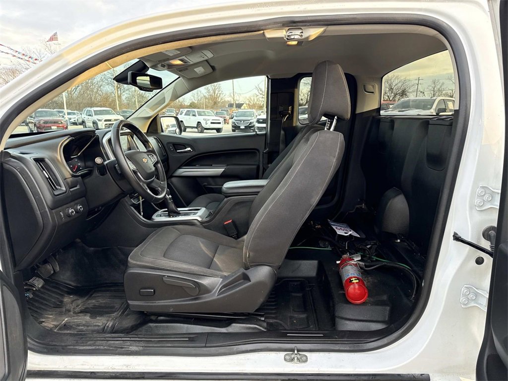 Used 2022 Chevrolet Colorado LT w/ Fleet Safety Package image 26