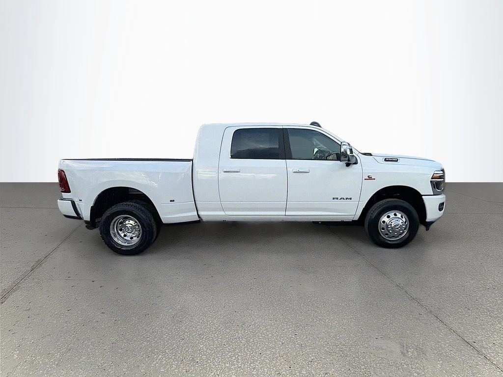 New 2026 RAM 3500 Laramie AWD/4WD image 3