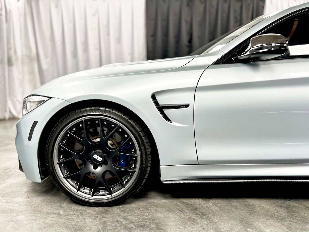 Used 2017 BMW M4 Coupe w/ Executive Package image 10