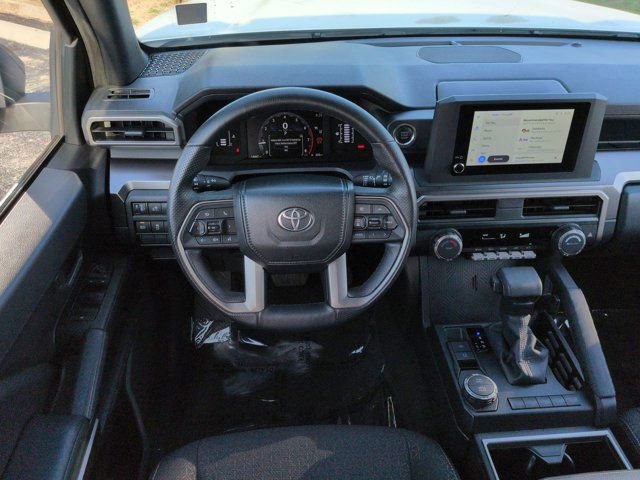 Used 2025 Toyota 4Runner SR5 RWD image 15