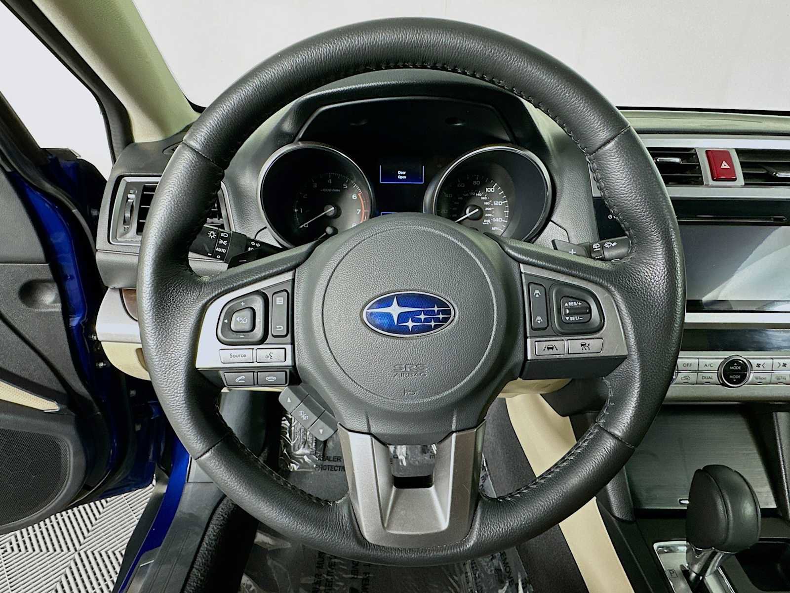 Used 2017 Subaru Outback 2.5i Limited image 11