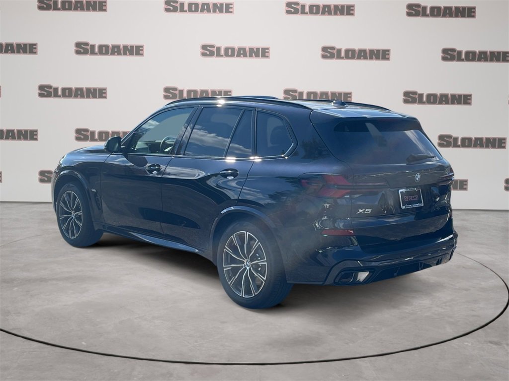 New 2026 BMW X5 xDrive50e w/ M Sport Package image 3