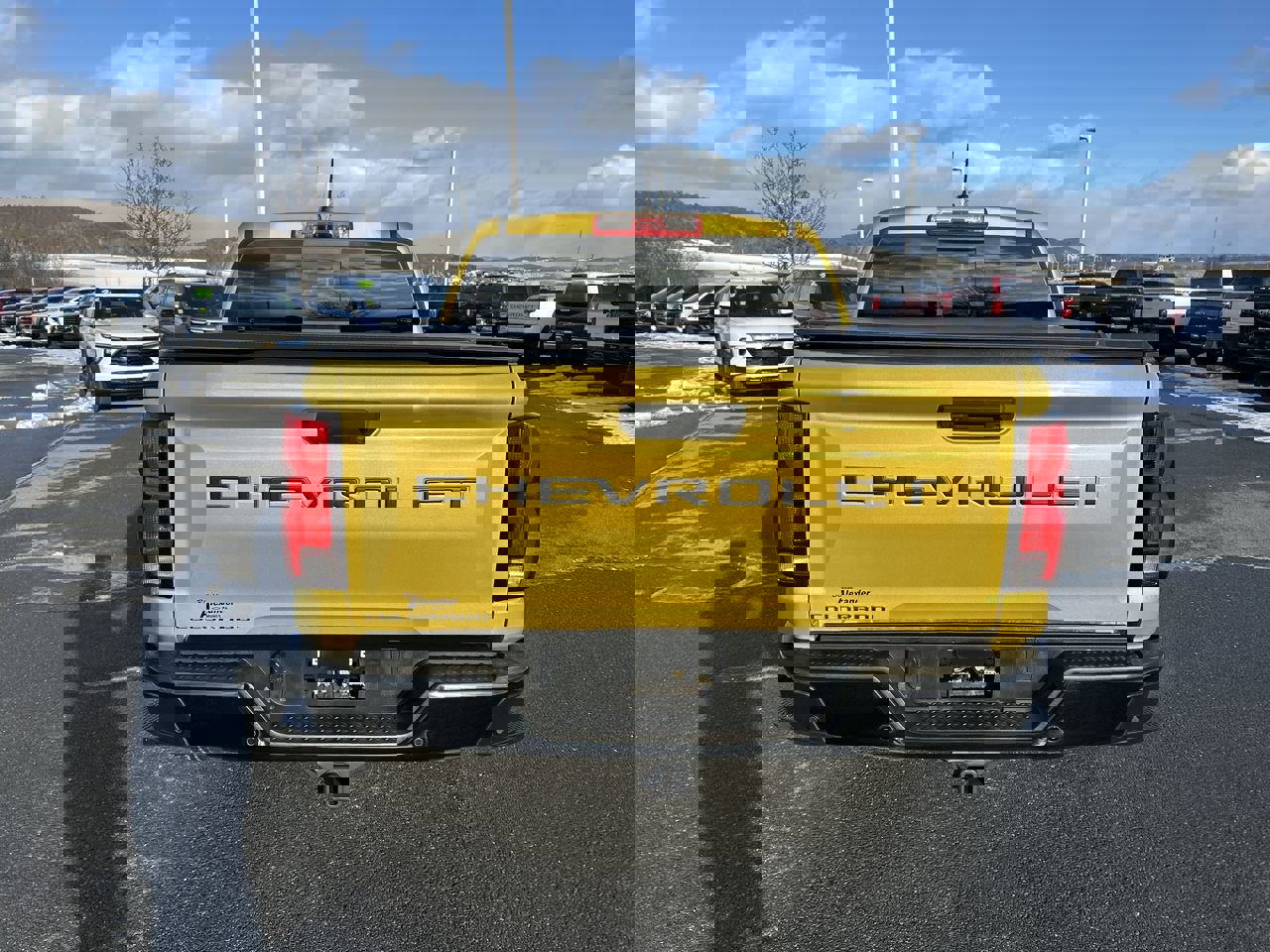 Used 2023 Chevrolet Colorado Z71 w/ Z71 Convenience Package 2 image 6