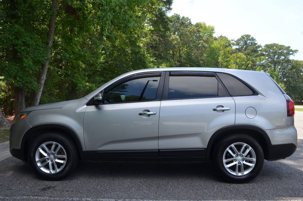 Used 2014 Kia Sorento LX FWD image 7
