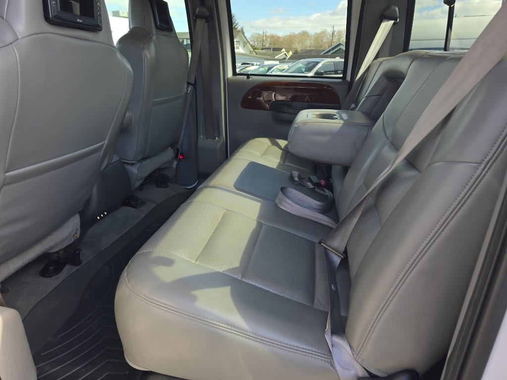 Used 2003 Ford F350 Lariat image 15