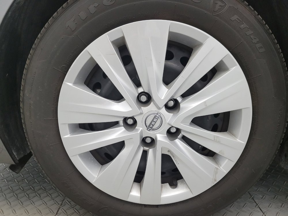 Used 2024 Nissan Sentra S FWD image 31