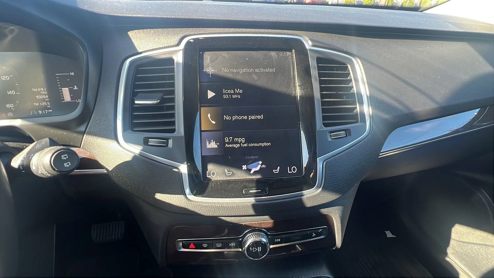 Used 2019 Volvo XC90 T5 Momentum image 18