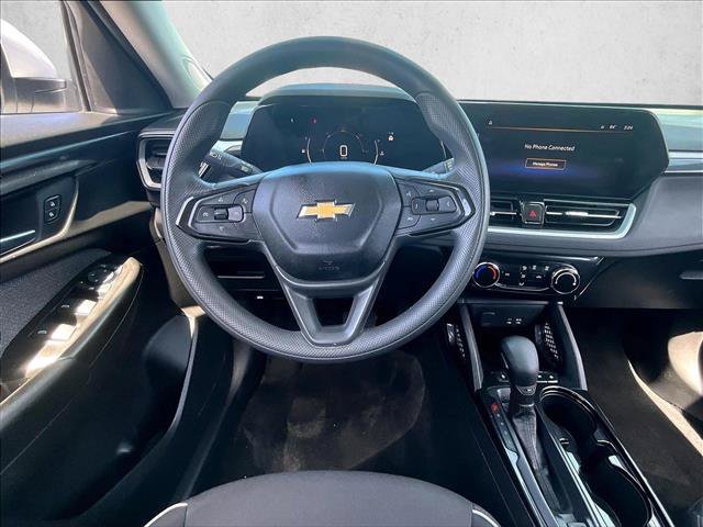 Certified 2024 Chevrolet TrailBlazer LT w/ Driver Confidence Package FWD image 7