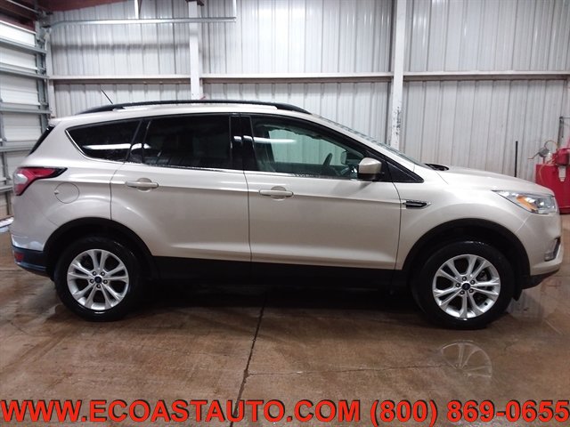 Used 2018 Ford Escape SEL AWD/4WD image 5