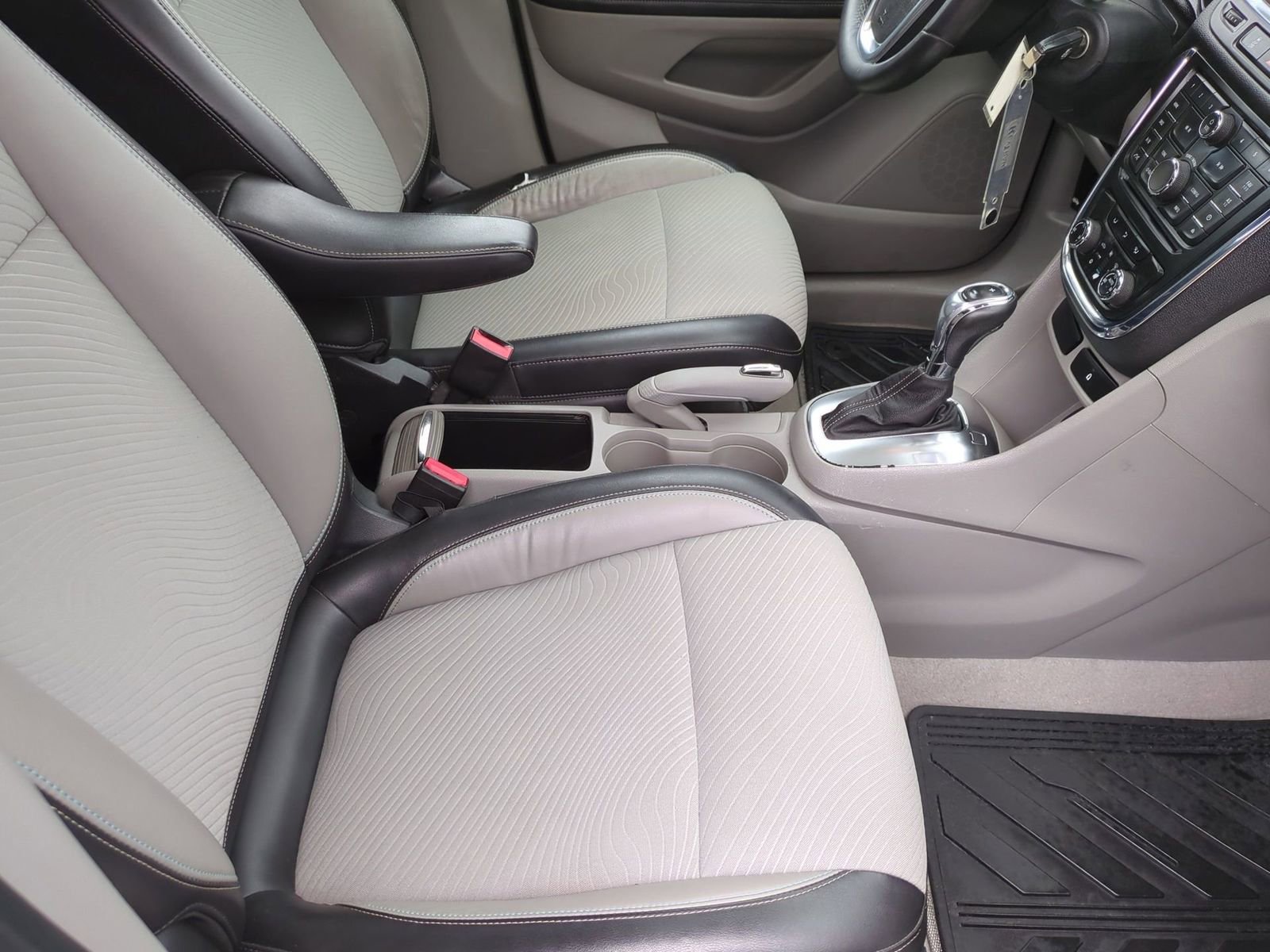 Used 2013 Buick Encore Convenience image 25