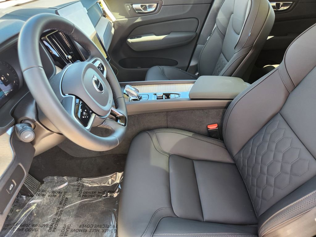 New 2026 Volvo XC60 B5 Plus w/ Climate Package image 3