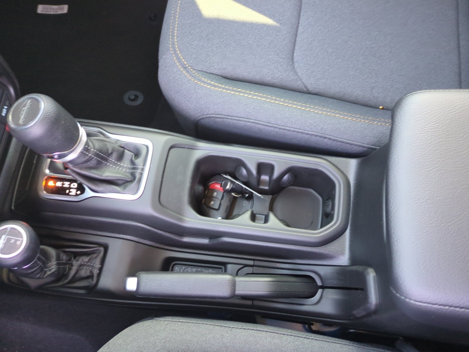 New 2026 Jeep Gladiator Sport AWD/4WD image 15