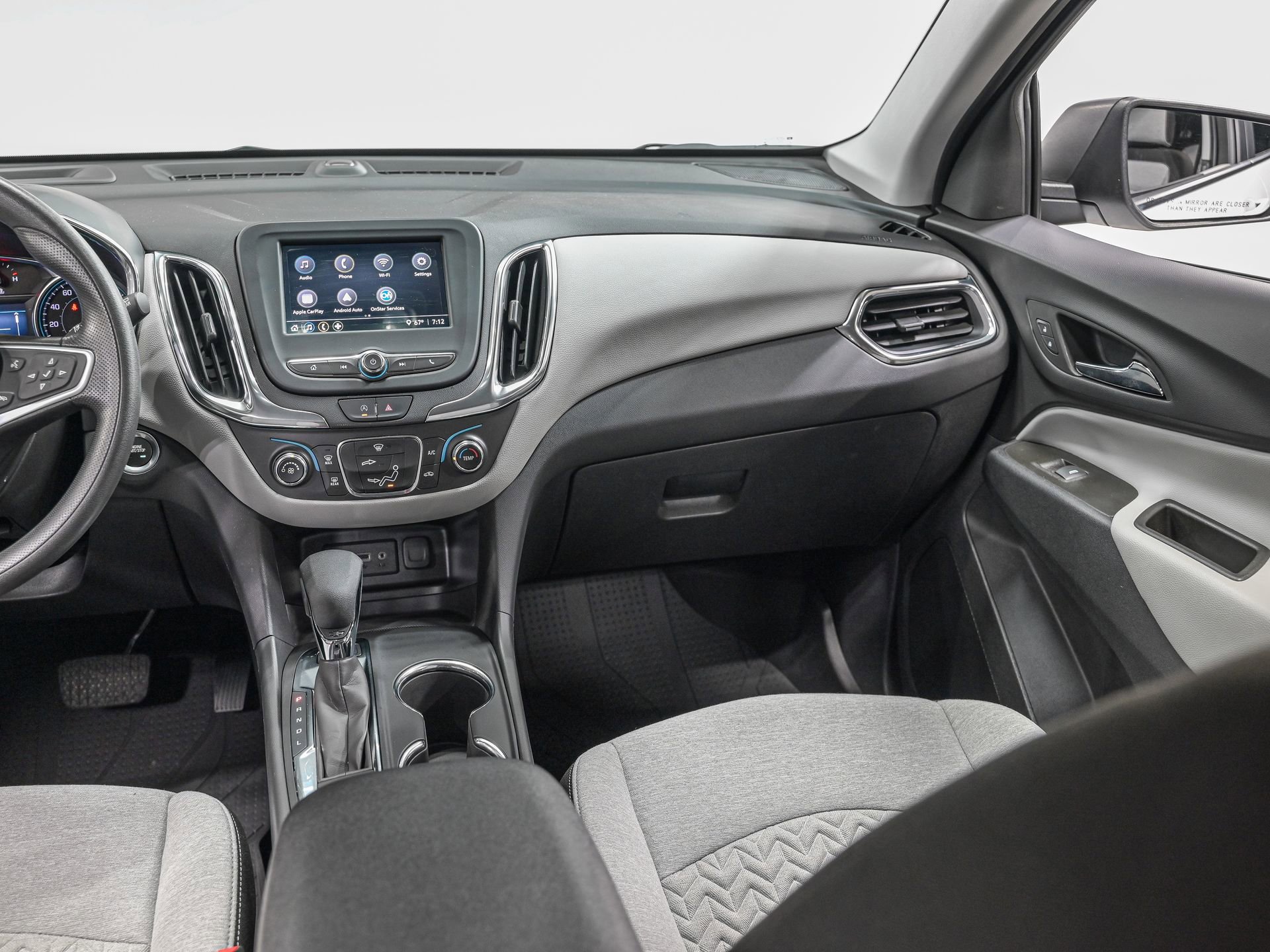 Used 2024 Chevrolet Equinox LS w/ LS Convenience Package image 29