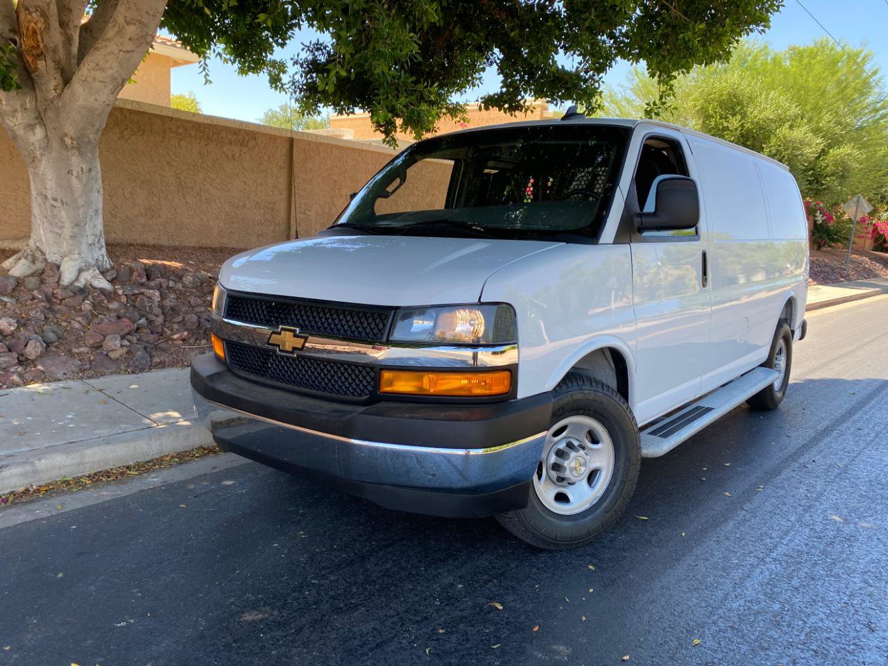 Used 2025 Chevrolet Express 2500 w/ Driver Convenience Package RWD image 51