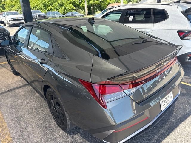 Used 2026 Hyundai Elantra Sport FWD image 6