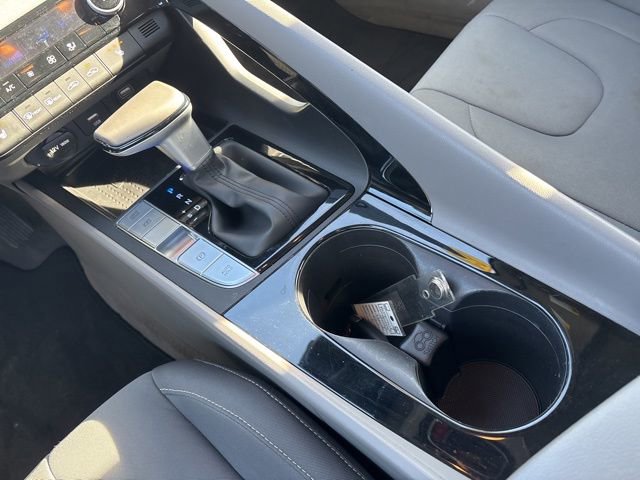 Used 2023 Hyundai Elantra SEL w/ Convenience Package image 32