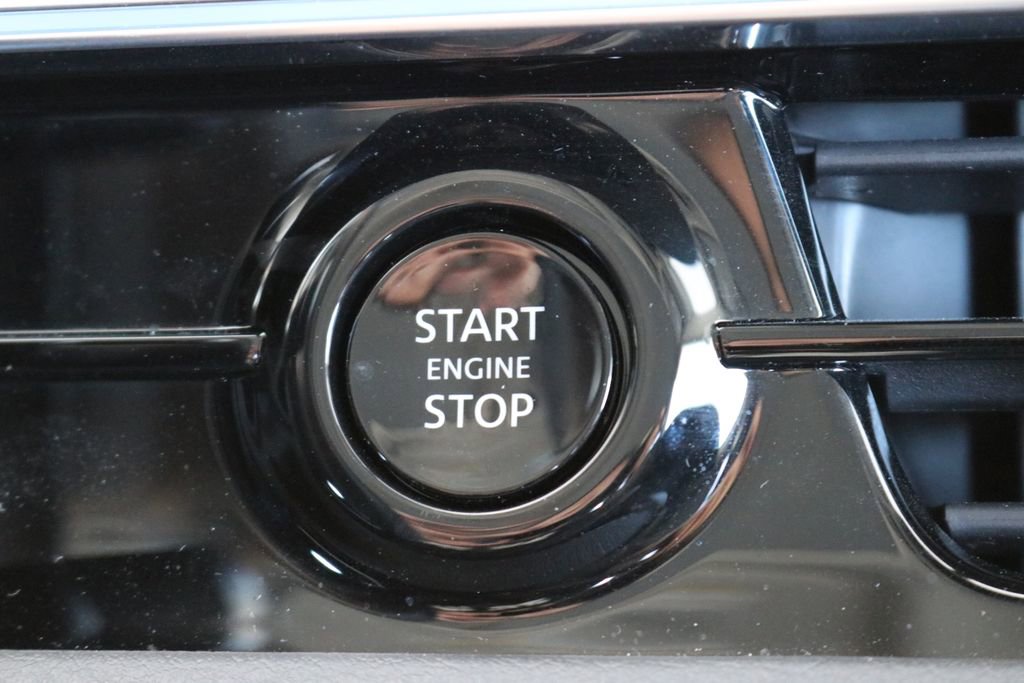 Certified 2025 INFINITI QX80 Sensory image 56