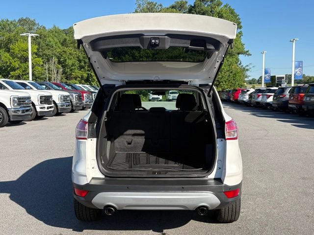 Used 2016 Ford Escape SE w/ Equipment Group 201A FWD image 22