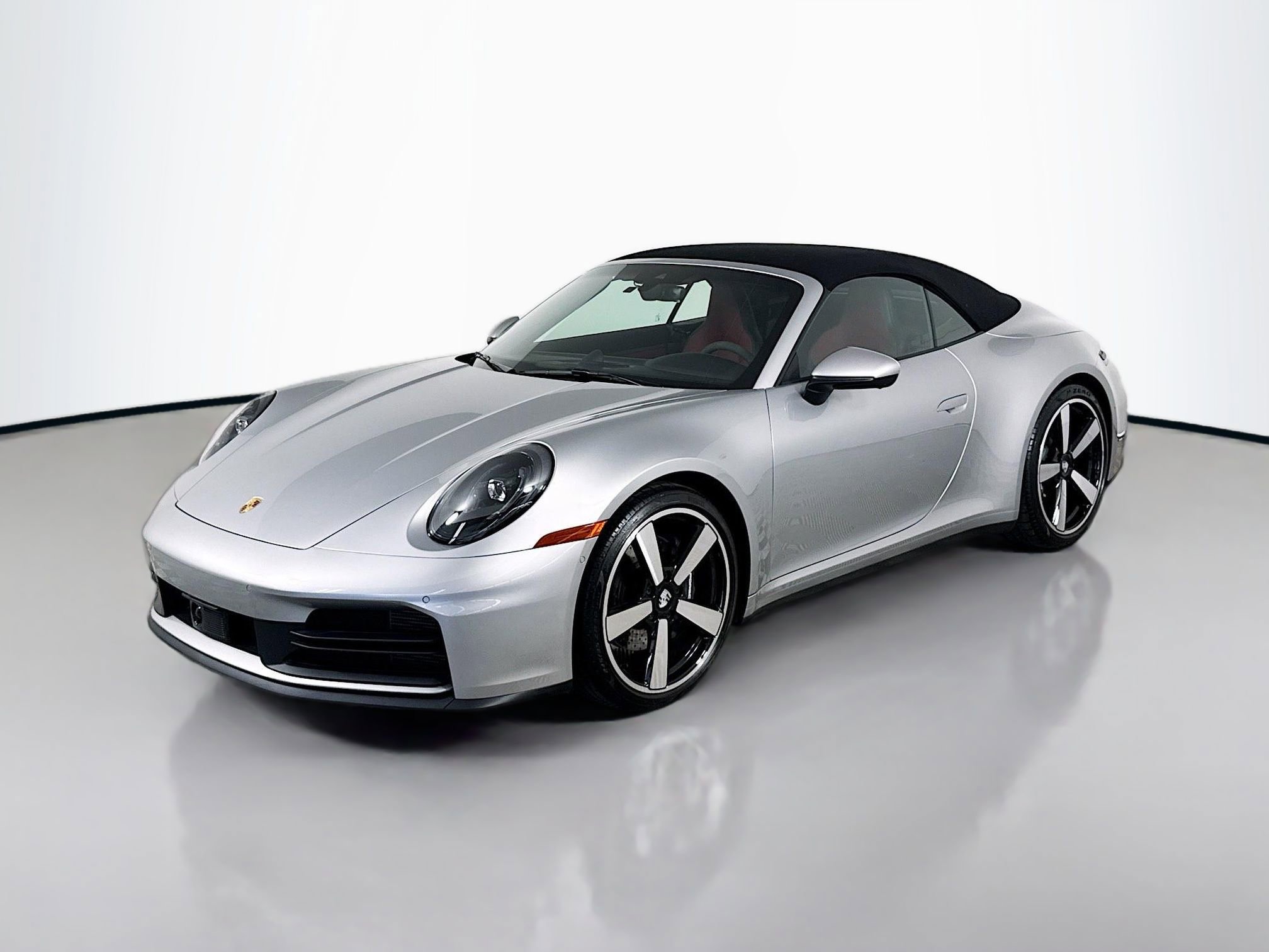 Certified 2025 Porsche 911 Carrera RWD image 1