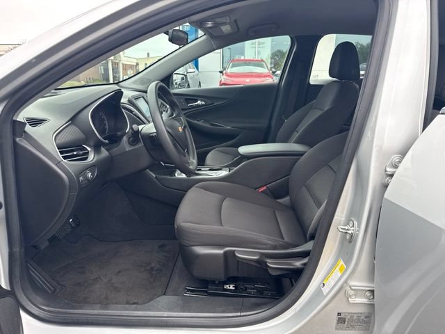 Used 2018 Chevrolet Malibu LS FWD image 12