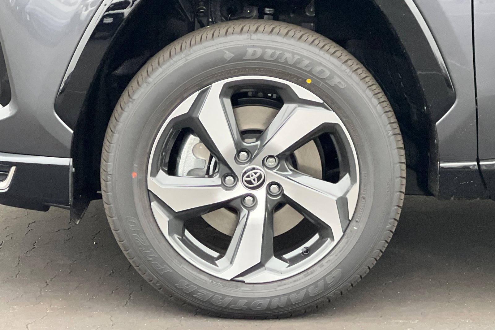 Certified 2025 Toyota RAV4 SE image 26