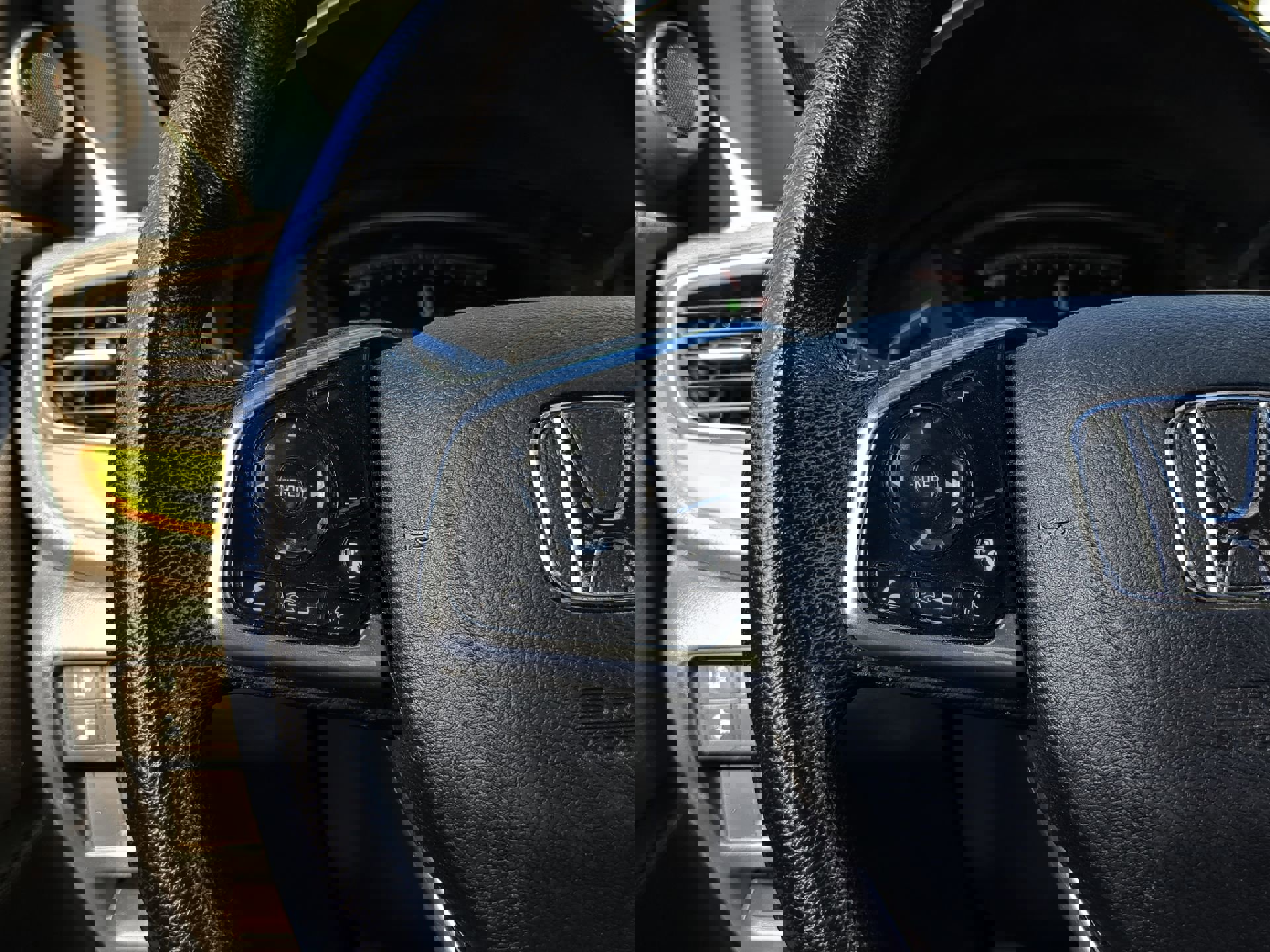 Used 2020 Honda CR-V EX image 27