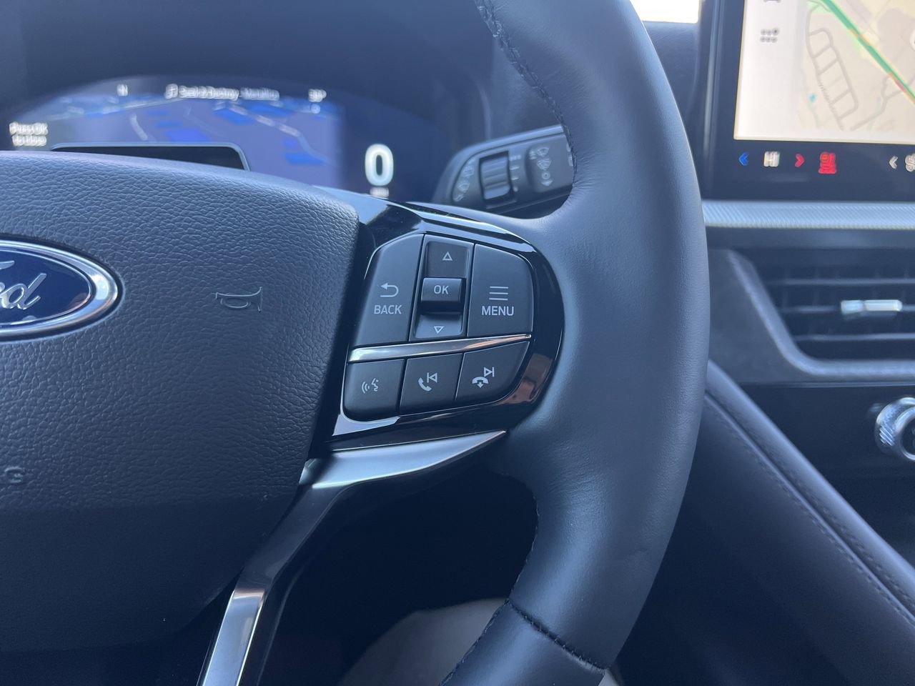 New 2026 Ford Explorer Platinum RWD image 9
