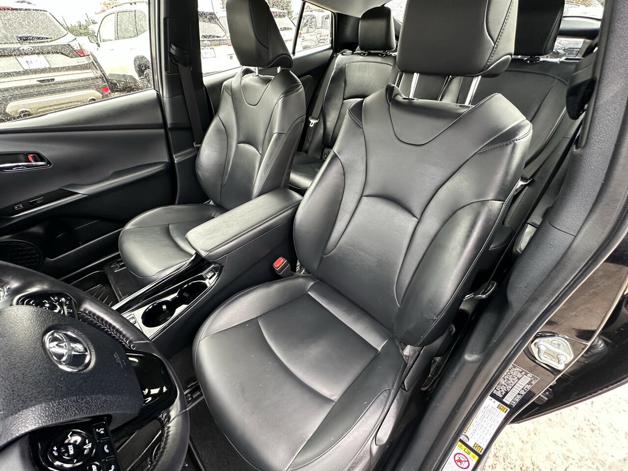 Used 2022 Toyota Prius AWD image 43