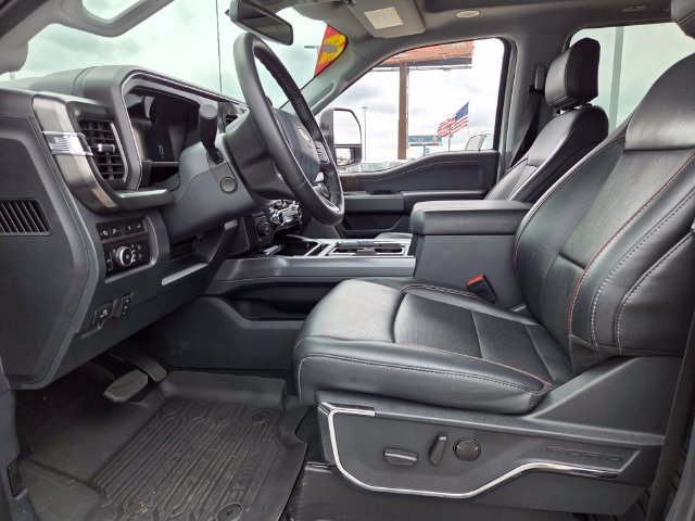 Used 2024 Ford F250 Lariat w/ Lariat Ultimate Package AWD/4WD image 5