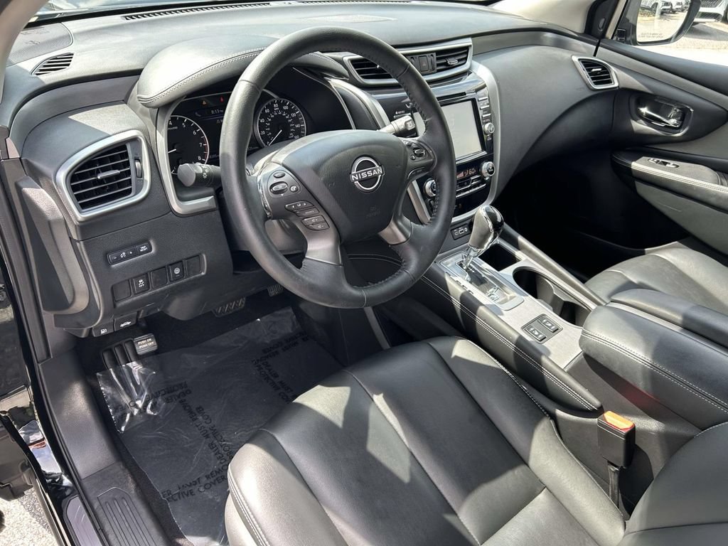 Used 2024 Nissan Murano SV FWD image 16
