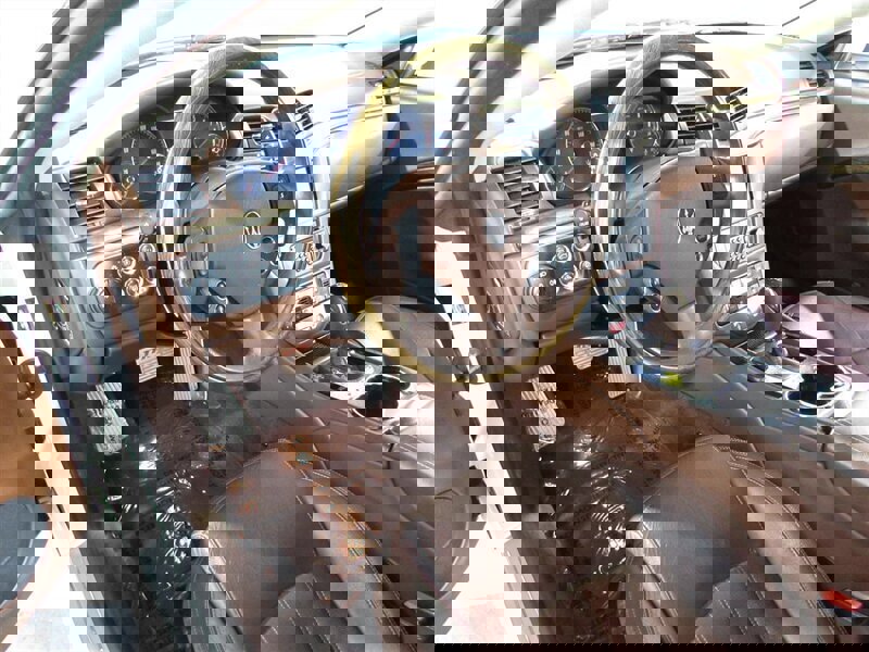 Used 2010 Maserati GranTurismo S image 98