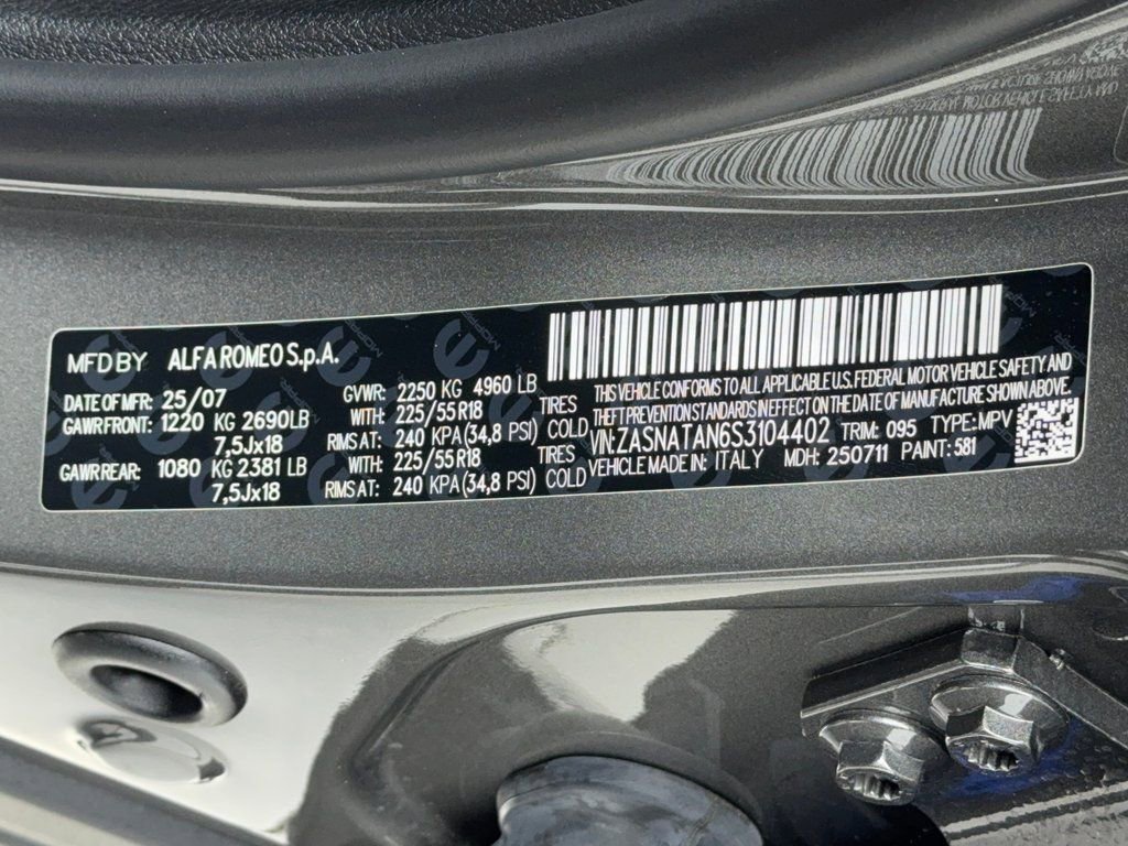 New 2025 Alfa Romeo Tonale w/ Premium Package image 53