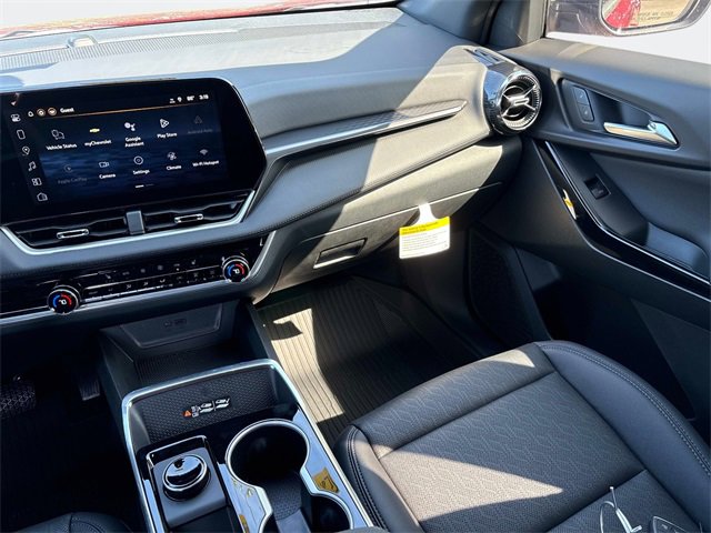 New 2026 Chevrolet Equinox LT w/ Convenience Package II image 14