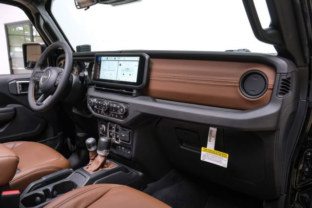 Used 2024 Jeep Wrangler Unlimited Sport image 55
