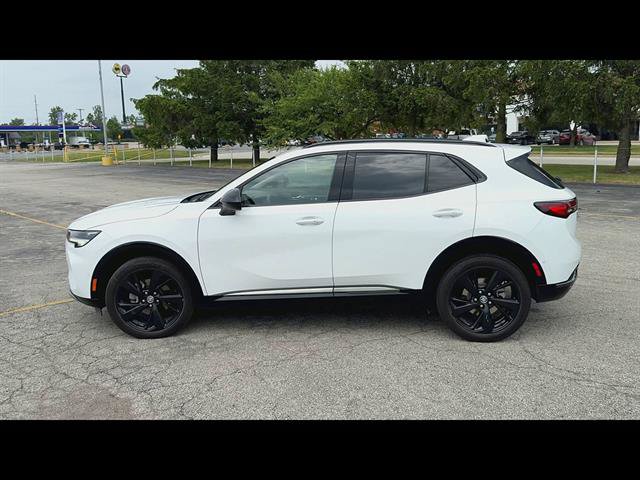 Certified 2022 Buick Envision Essence w/ Technology Package II FWD image 33