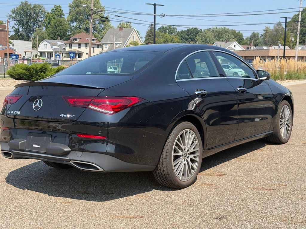 Used 2023 Mercedes-Benz CLA 250 4MATIC image 5