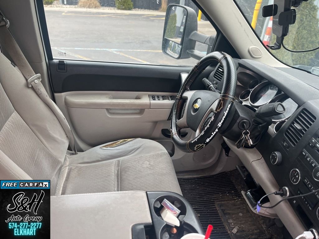 Used 2011 Chevrolet Silverado 1500 LT w/ All-Star Edition image 13