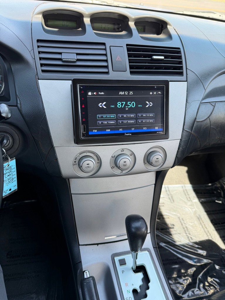 Used 2004 Toyota Solara SE image 11