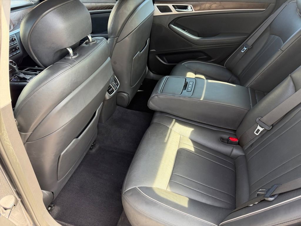 Used 2017 Genesis G80 3.8 w/ Option Group 03 image 11