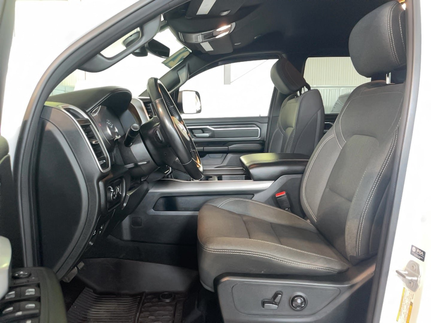 Used 2021 RAM 1500 Big Horn AWD/4WD image 6