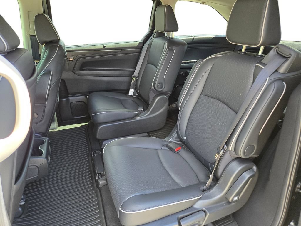 Used 2025 Honda Odyssey Elite image 19