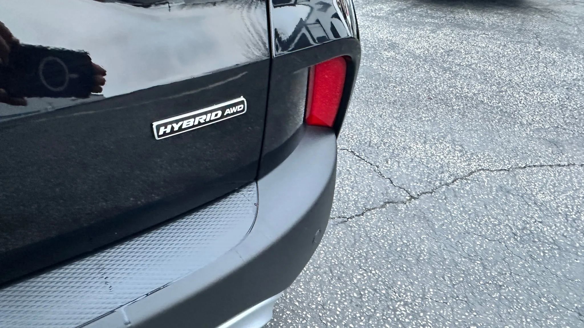 Used 2021 Ford Escape SEL image 7