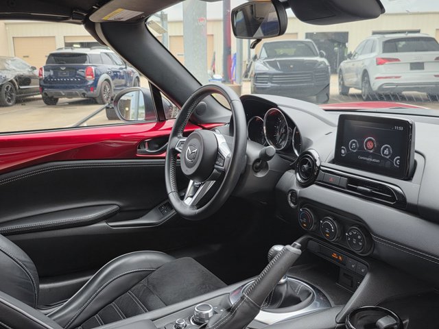 Used 2023 MAZDA MX-5 Miata Club w/ Brembo/BBS Recaro Package image 10