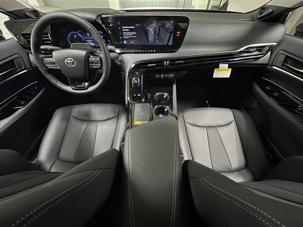 New 2026 Toyota Mirai RWD image 19