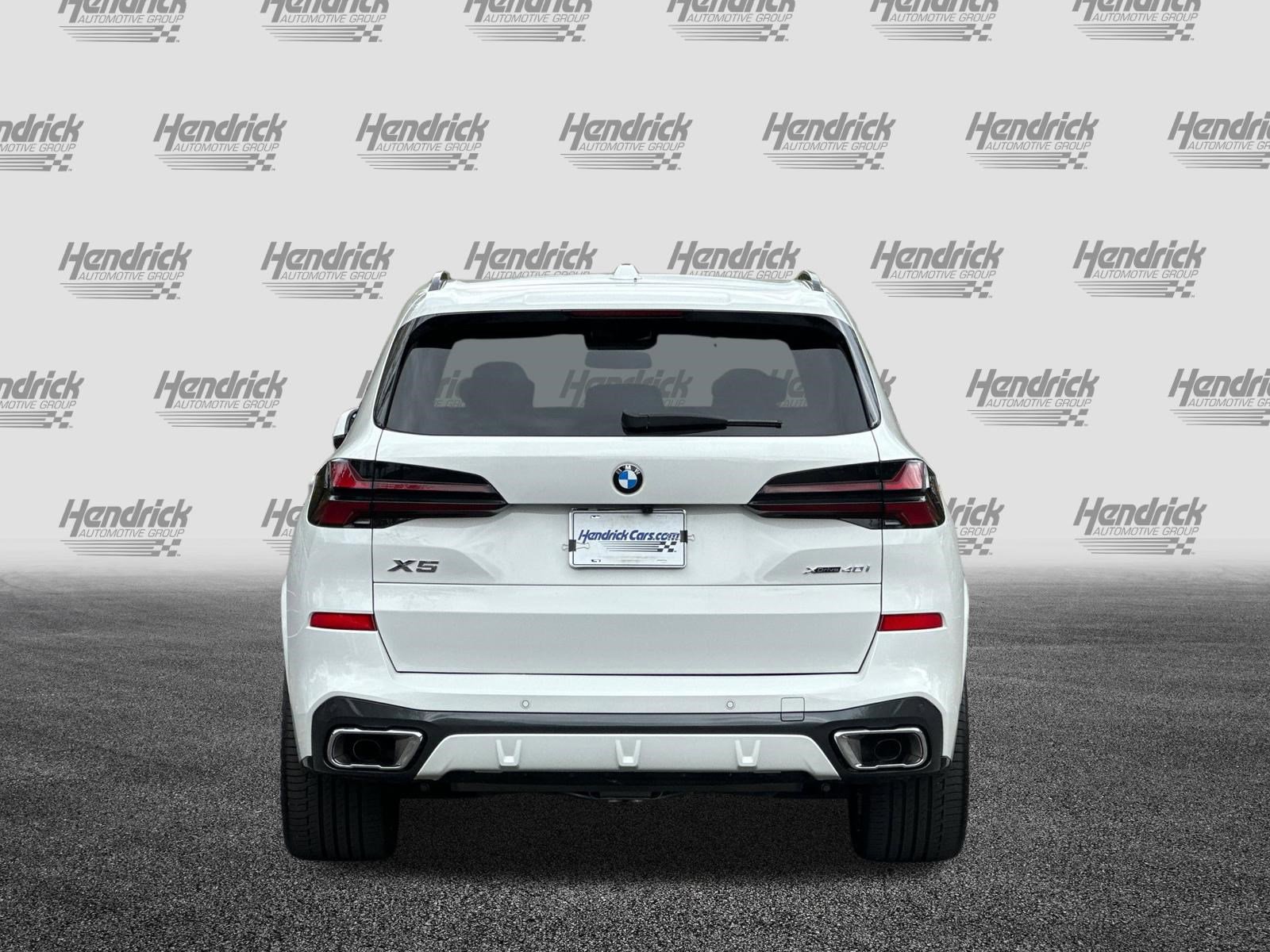 Used 2025 BMW X5 xDrive40i w/ M Sport Package image 6